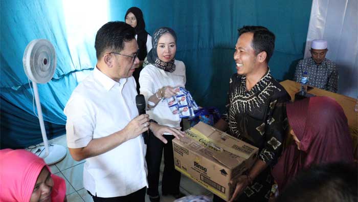 Kemensos dan DPR Bantu 150 PPKS di Kabupaten Bandung Barat