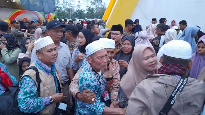 Kepulangan 227 Jemaah Haji Dharmasraya