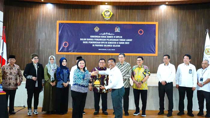 Komite IV DPD RI melaksanakan kegiatan kunjungan kerja (Kunker) dalam rangka pengawasan atas pelaksanaan pelaksanaan tindak lanjut hasil pemeriksaan BPK RI semester II tahun 2022 di Provinsi Sulawesi Selatan