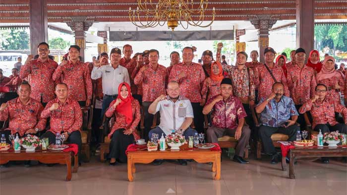 Ketua Dpd Ri Siap Kawal 7 Aspirasi Asosiasi Kepala Desa Se-Mojokerto