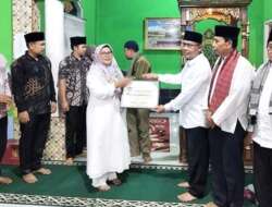 Safari Ramadhan di Sipotu, begini Tausiah Ustaz Yosdison Yuheri
