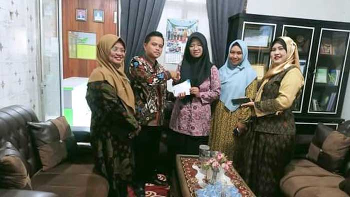 Salma, Pelajar MAN Sawahlunto Ikuti Jambore Nasional Generasi Hijau di Bandung 1 Pelajar MAN Kota Sawahlunto Ikuti Jambore Nasional Generasi Hijau di Bandung