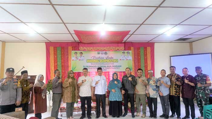 Terbaik di Pasbar, Tim Penilai tingkat Provinsi Kunjungi BUMNag Sungai Aur Madani 1 Tim Penilai tingkat Provinsi Kunjungi BUMNag Sungai Aur Madani