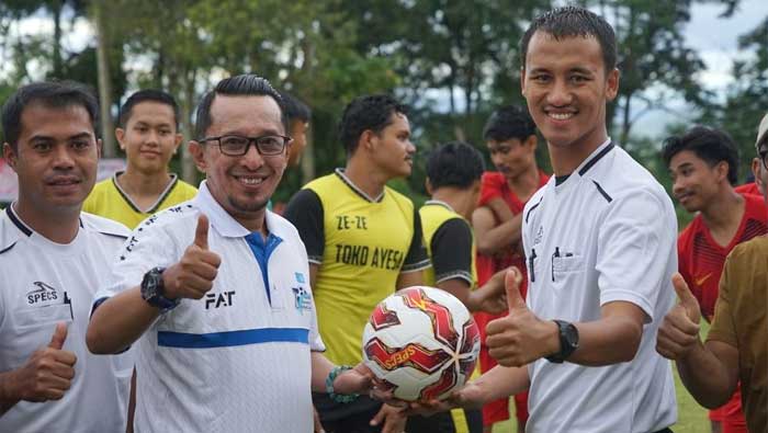 Bupati Tanah Datar Buka Turnamen Nunang Sakti Cup 2023 1 Bupati Tanah Datar Buka Turnamen Nunang Sakti Cup 2023