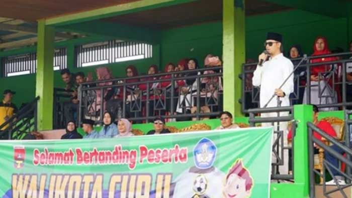 Erman Safar Buka Walikota Bukittinggi Cup Ii Tingkat Sd Se Sumatera Barat