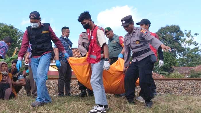 Pulang dari Pasar, Wanita 48 Tahun Tewas Tersambar Kereta Api Joglo Semar 1 Wanita 48 Tahun Tewas Tersambar KA Joglo Semar