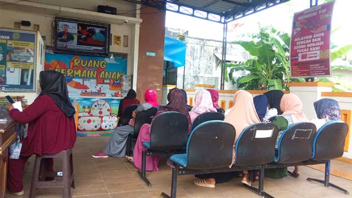 Gugatan Cerai di Pengadilan Agama Painan, NS Berharap Tim Mediasi Gunakan UU Perlindungan Anak