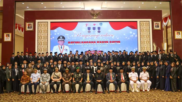 PNS Pemprov Kepri Penerima Penghargaan Satya Lencana Karya Satya