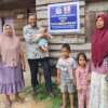 Senator Abdullah Puteh Serahkan Bantuan Aspirasi Rehab Rumah di Aceh Tamiang