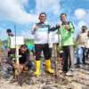 Penanaman mangrove dalam rangka peringatan Hari Ulang Tahun ke-78 Kemerdekaan Republik Indonesia di Kelurahan Setokok, Kecamatan Bulang, Kota Batam
