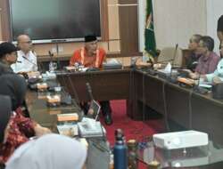 Gubernur Sumbar Pimpin Rapat Persiapan World Islamic Entrepreneurs Summit