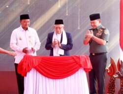 Kasad Dampingi Wapres Resmikan Masjid Syarif Abdurachman Cirebon