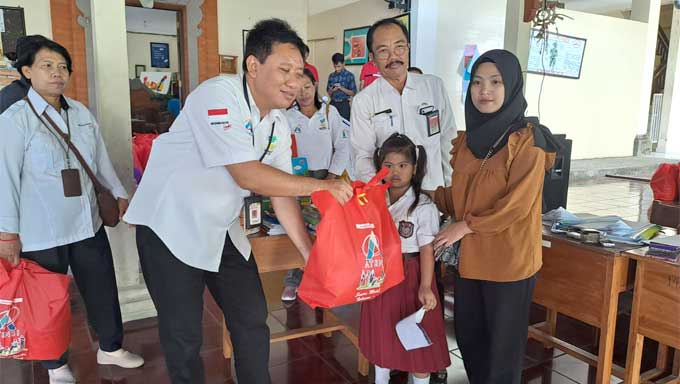 Kemensos Beri Dukungan Pemenuhan Nutrisi Murid SLBN 1 Denpasar