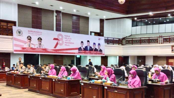 Wakil Ketua DPRD Sumbar Terima Kunjungan SMP IT Mutiara Hati Kota Payakumbuh