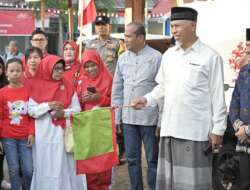 Gubernur Sumbar Lepas Peserta Jalan Santai Di Pemancungan, Padang
