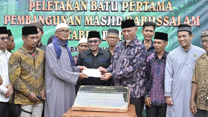 Tabligh Akbar dan Peletakan Batu Pertama Masjid Babussalam Tabek Boto