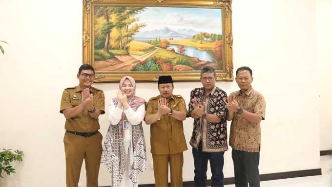 Targetkan Jaringan Internet Terpusat, Pemkab Agam Audiensi dengan PT Telkom (Persero) Tbk 1 Bupati Agam Audiensi dengan PT Telkom (Persero) Tbk