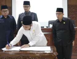 Pemko bersama DPRD Bukittinggi Sepakati KUA PPAS 2024, KUPA PPAS 2023 dan Penghantaran Dua Ranperda