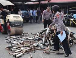 Polres Payakumbuh Musnahkan Ratusan Knalpot Brong