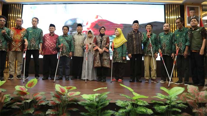 Alihkan Anggaran Pembangunan Gedung, Mensos Fokus Berinovasi Alat Bantu untuk Penyandang Disabilitas 1 Mensos Tri Rismaharini dalam Rakernas Majelis Pembinaan Kesejahteraan Sosial PP Muhammadiyah di Yogyakarta