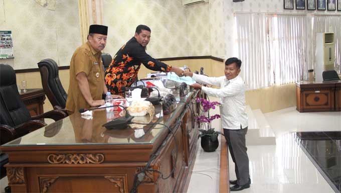 Rapat Paripurna DPRD Agam