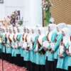 Wako Bukittinggi Wisuda 477 Peserta Sekolah Keluarga Lanjutan