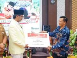 Walikota Bukittinggi Serahkan Bantuan Atensi dari Sentra Handayani Jakarta, Ini Daftar Penerimanya