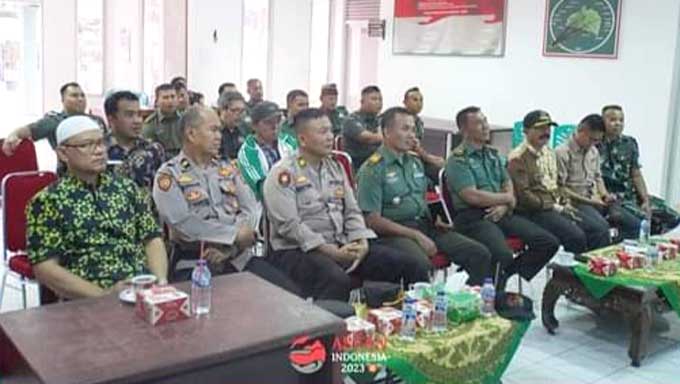 Koramil 01 Padang zoom meeting dengan Korem 032 Wirabraja