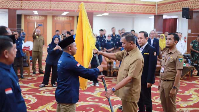 Bupati Pessel Lantik Pengurus Karang Taruna Masa Bakti 2023-2028