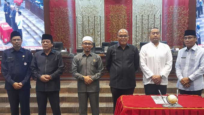 DPRD Sumbar Tetapkan Perda Perubahan APBD 2023