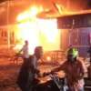 Enam Ruko Terbakar di Dekat Bundaran Simpang Empat Pasbar