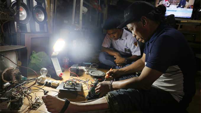 Meski Lumpuh 1 kaki, Hakim Bisa Menginspirasi Generasi Muda