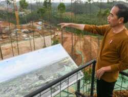 Presiden Jokowi Saat Meninjau Progres Pembangunan Ibu Kota Nusantara, Beberapa Waktu Lalu