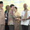 Gubernur Mahyeldi saat pembukaan agenda "Knowlegde Sharing Program on Maternal and Child Health Handbook", bersama Wakil Menteri Kesehatan (Wamenkes) RI, Dante Saksono Harbuwono dan Kepala Kantor Perwakilan JICA Indonesia Takehiro Yasui di Auditorium Gubernuran Sumbar