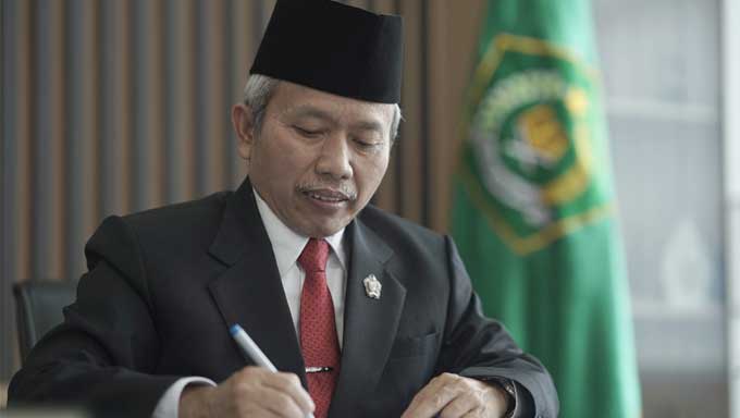 Sekjen Kemenag Nizar Ali