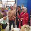 Gubernur dan Ketua Dekranasda Sumbar Sambangi Pelaku UMKM di Pameran Kriyanusa 2023