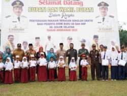 12.734 Stel Seragam Gratis Dibagikan ke Siswa SD-SMP Tahun Ini