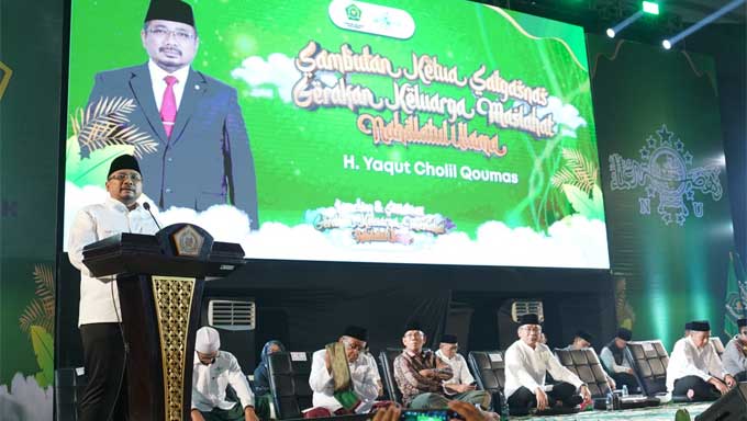 Yaqut Cholil Qoumas Resmikan Bersama Ribuan Kader Resmikan GKMNU Jabar