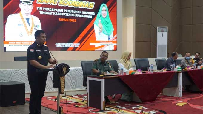 Bupati Dharmasraya Hadiri Rapat Koordinasi Tim Percepatan Penurunan Stunting