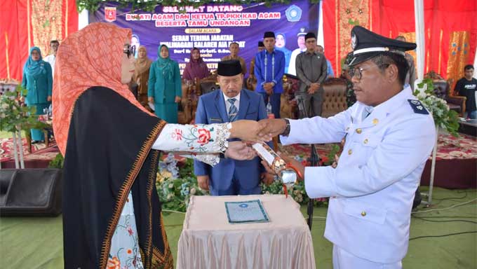 Tiga Walinagari di Kecamatan Palembayan Sertijab 1 Bupati Agam, Andri Warman saksikan Sertijab Walinagari di Kecamatan Palembayan