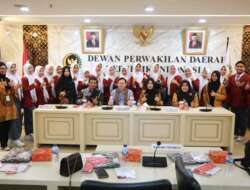 Wakil Ketua Dpd Beri Motivasi Siswa Sman 10 Bengkulu