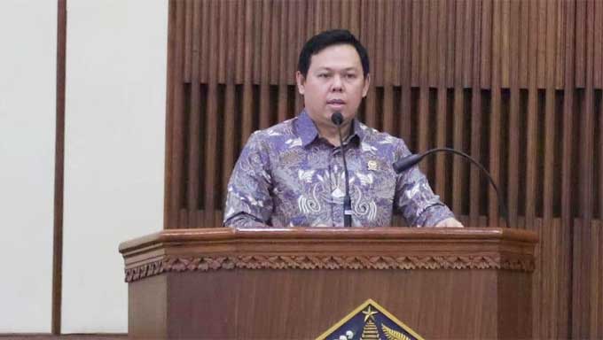 Sultan Tantang KLHK Rehabilitasi Perkebunan Kelapa Sawit di Kawasan Hutan Produksi