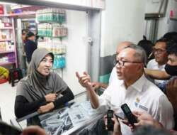 Mendag Zulkifli Hasan Kunjungi Pasar Grosir Asemka Jakarta