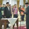 Gubernur Mahyeldi lantik Arry Yuswandi sebagai Asisten II bidang Perekonomian dan Pembangunan Setdaprov Sumbar