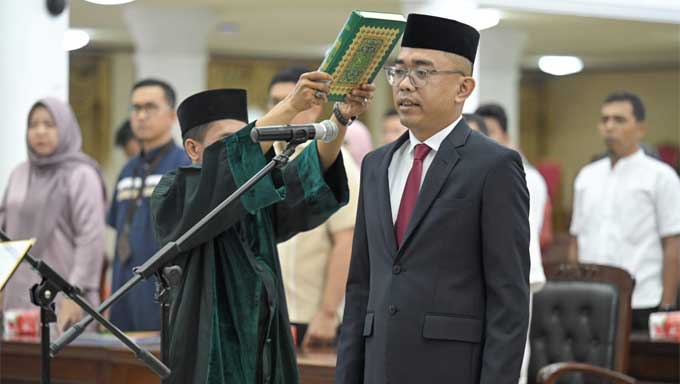 Budi Arif dilantik sebagai Pj Kabag Makopim pada Biro Adpim Setdaprov Sumbar