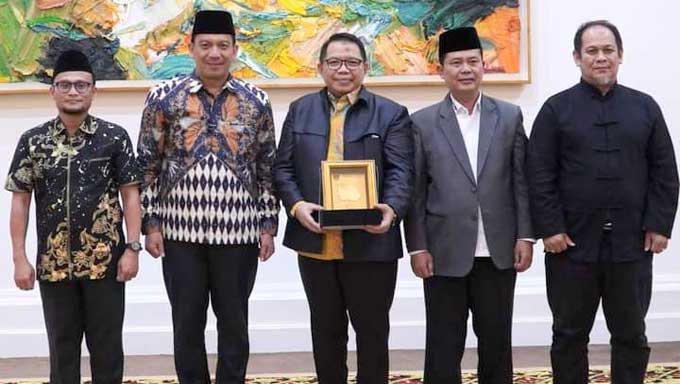 200 Dekan Dakwah dan Komunikasi se-Indonesia Kunjungi Padang Panjang 1 Forum Dekan Dakwah dan Komunikasi se-Indonesia Kunjungi Padang Panjang