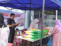 Disperdakop UKM Padang Panjang Adakan Bazar Murah Sembako