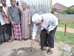 Gubernur Sumbar Letakkan Batu Pertama Pembangunan TPQ/MDA Masjid Nurul Istiqlal Koto Tangah