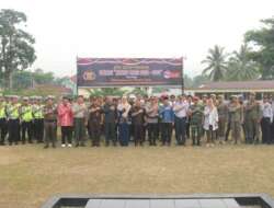 Kapolres Sijunjung Pimpin Apel Gelar Pasukan Operasi Mantap Brata