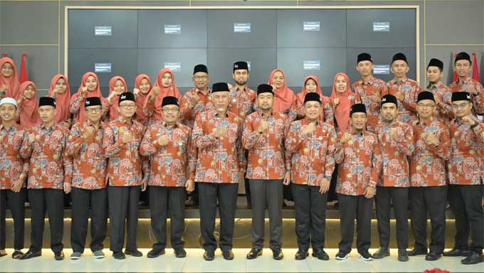 Pelepasan Kontingen Sumbar ke Ajang STQH XXVII Jambi